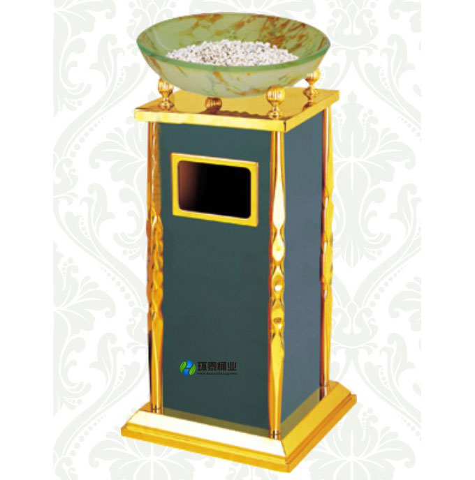 室內(nèi)藍(lán)色寶鼎座地垃圾桶