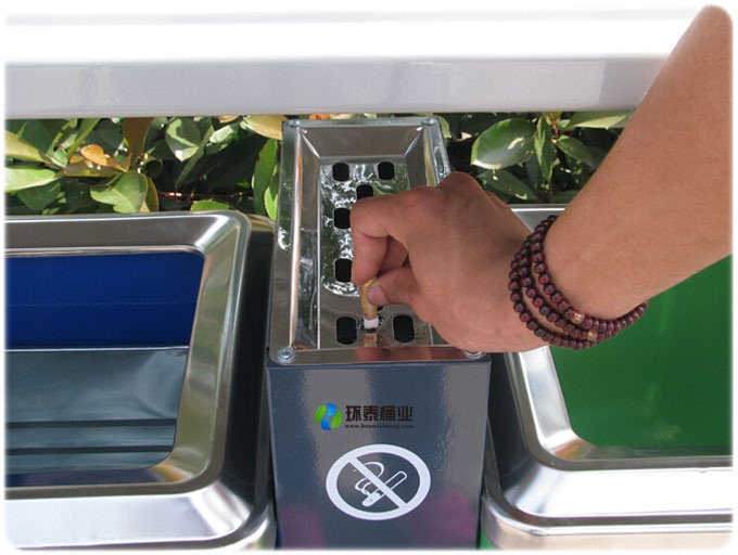 新款市政分類鋼制垃圾桶