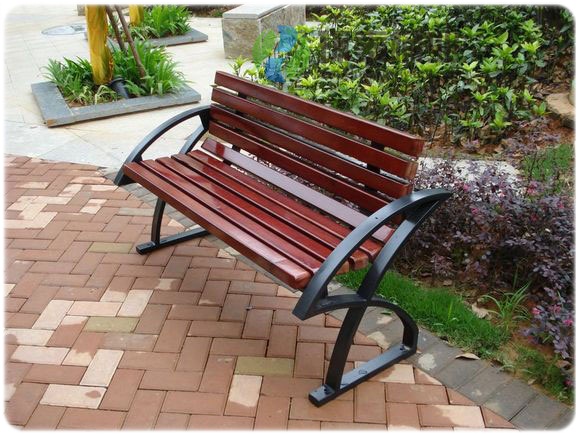 有靠背防腐木戶外休閑椅