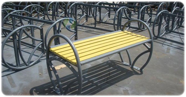 戶外無靠背帶扶手防腐木休閑椅