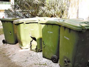 冬季塑料垃圾桶被燒壞的頻率增加