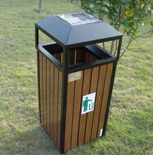 最新鋼木垃圾桶實(shí)景圖